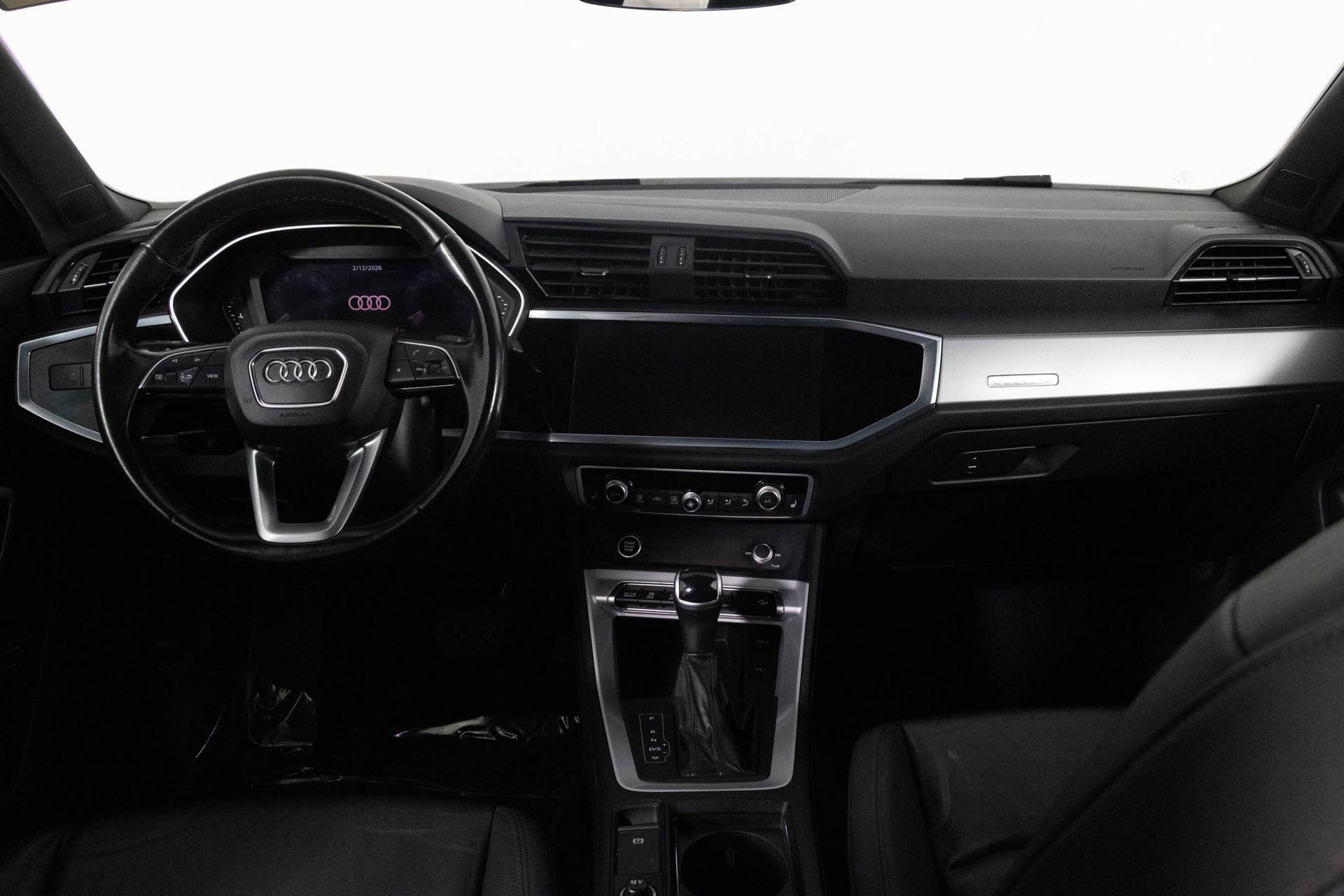 Used 2023 Audi Q3 2.0T Premium image 39