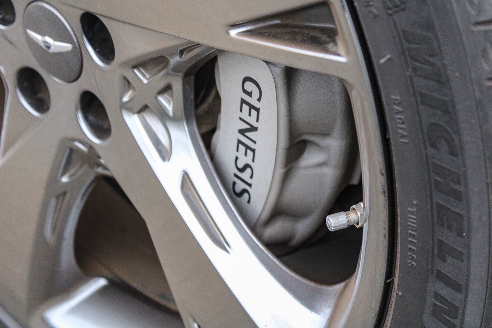 Used 2024 Genesis GV80 2.5T w/ Prestige Package AWD/4WD image 14