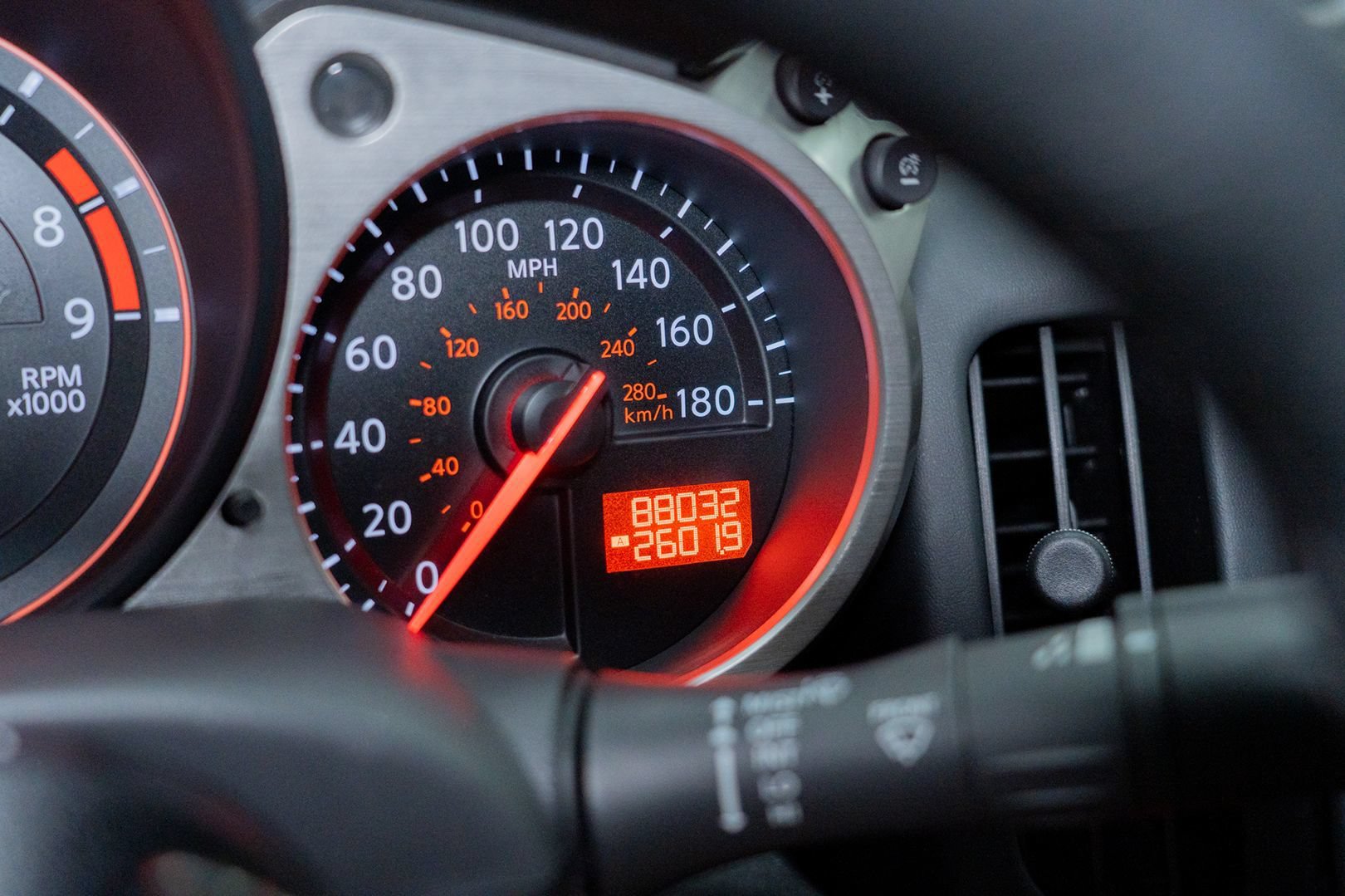 Used 2016 Nissan 370Z Coupe RWD image 26