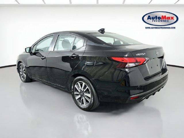 Used 2024 Nissan Versa SV FWD image 5