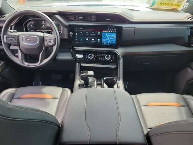 Used 2025 GMC Sierra 1500 AT4 w/ AT4 Premium Package AWD/4WD image 13