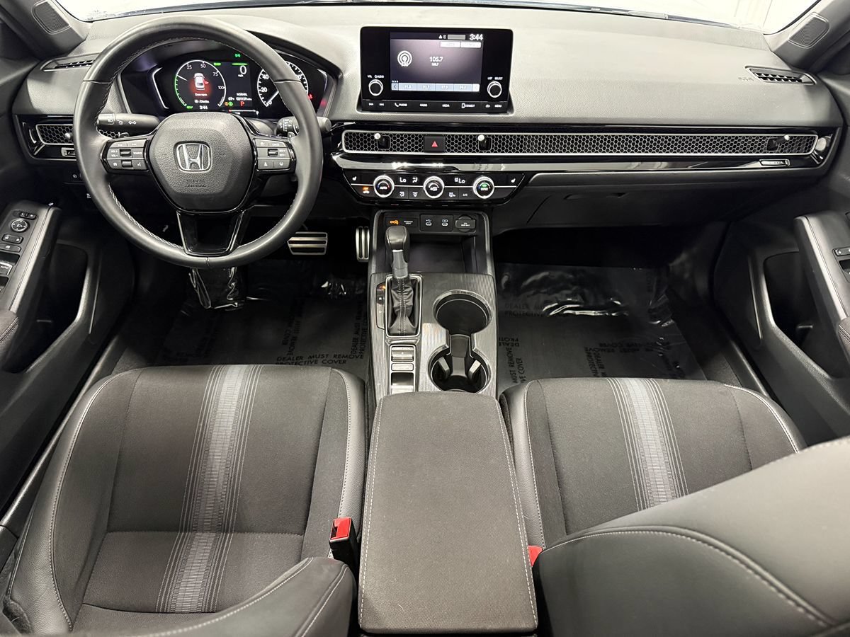 Used 2025 Honda Civic Sport image 12