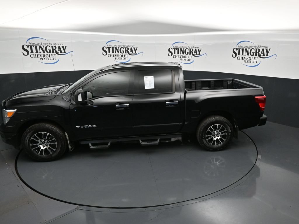 Used 2021 Nissan Titan SV w/ SV Convenience Package AWD/4WD image 21