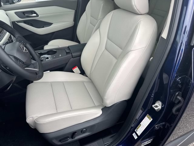 New 2026 Nissan Rogue Dark Armor FWD image 26