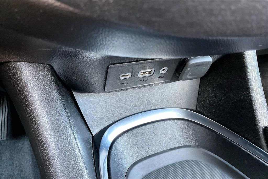 Used 2024 Chevrolet Malibu LT FWD image 30