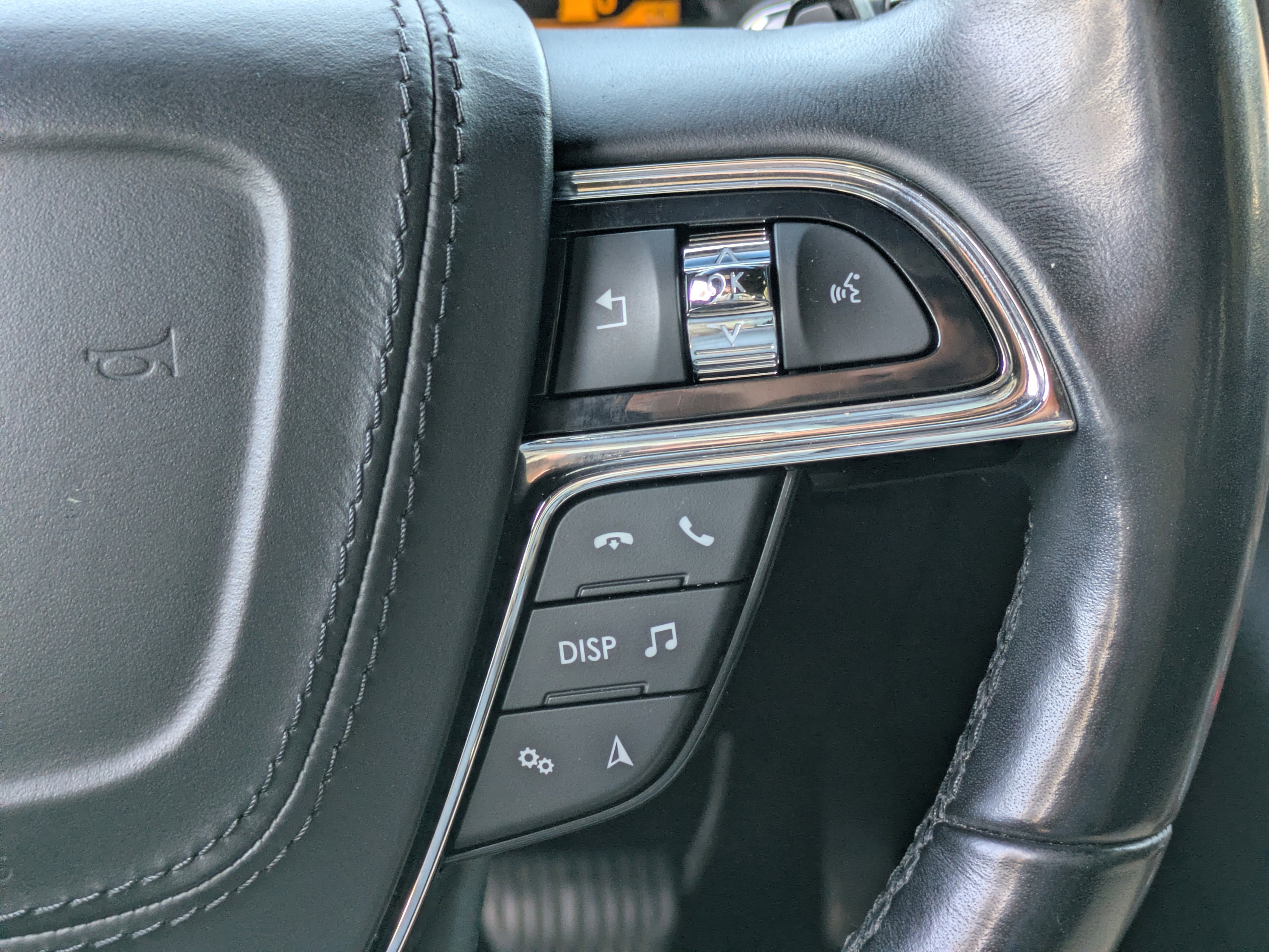 Used 2020 Lincoln Continental AWD w/ Premium Package image 23