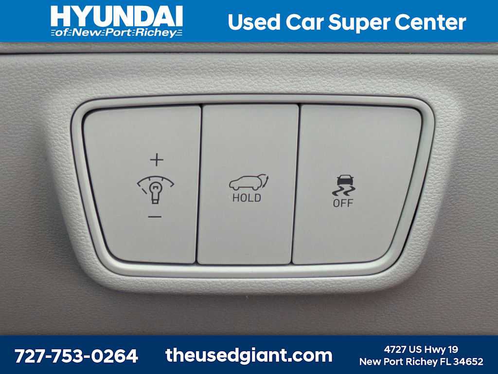 Certified 2024 Hyundai Tucson Limited FWD image 35