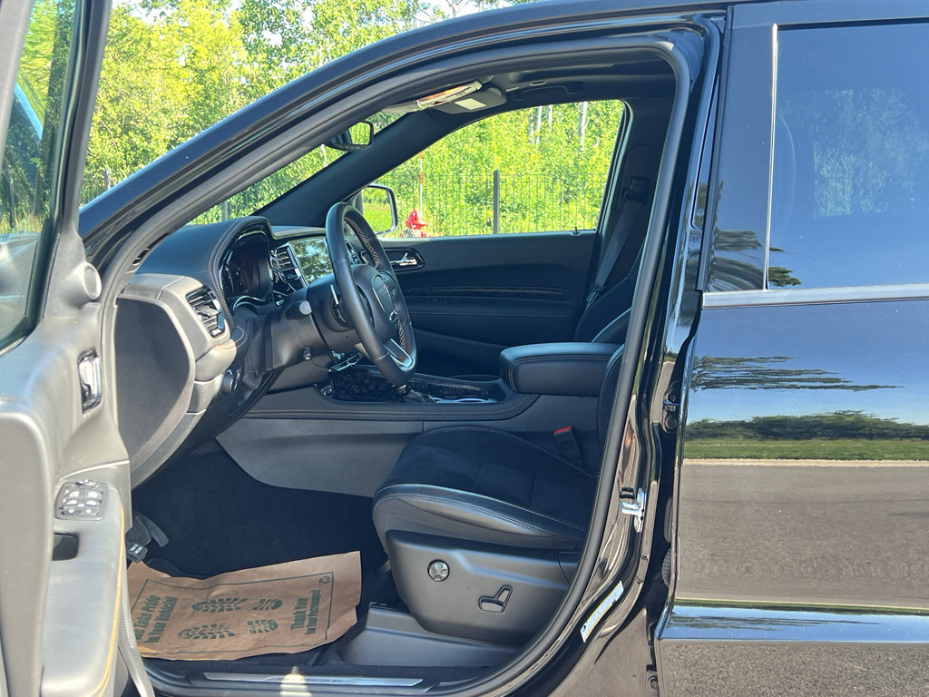 Used 2025 Dodge Durango R/T AWD/4WD image 13