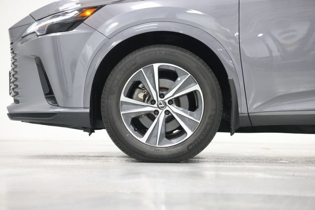 Used 2023 Lexus RX 350 Premium w/ Accessory Package AWD/4WD image 11