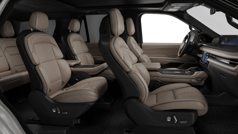 New 2027 Lincoln Navigator Black Label AWD/4WD image 28
