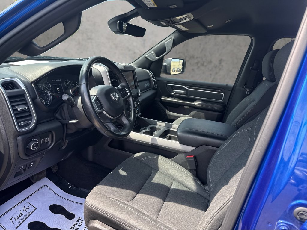 Used 2019 RAM 1500 Big Horn AWD/4WD image 11