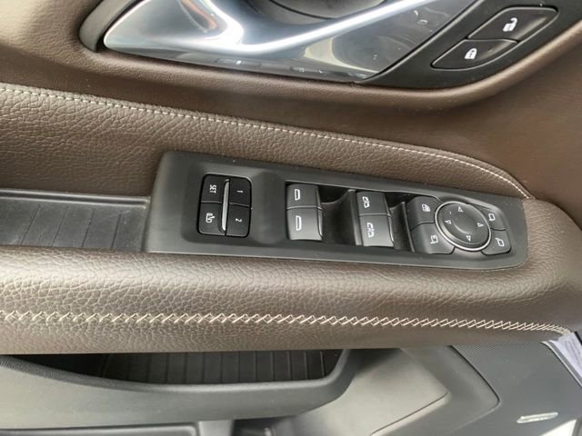 Used 2021 GMC Yukon Denali AWD/4WD image 11