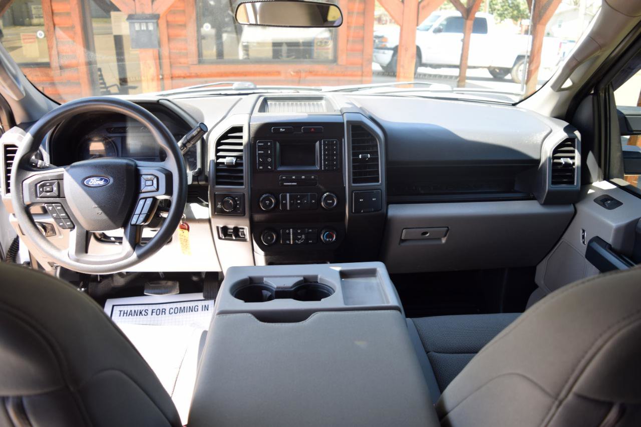 Used 2022 Ford F250 XL w/ Power Equipment Group image 12