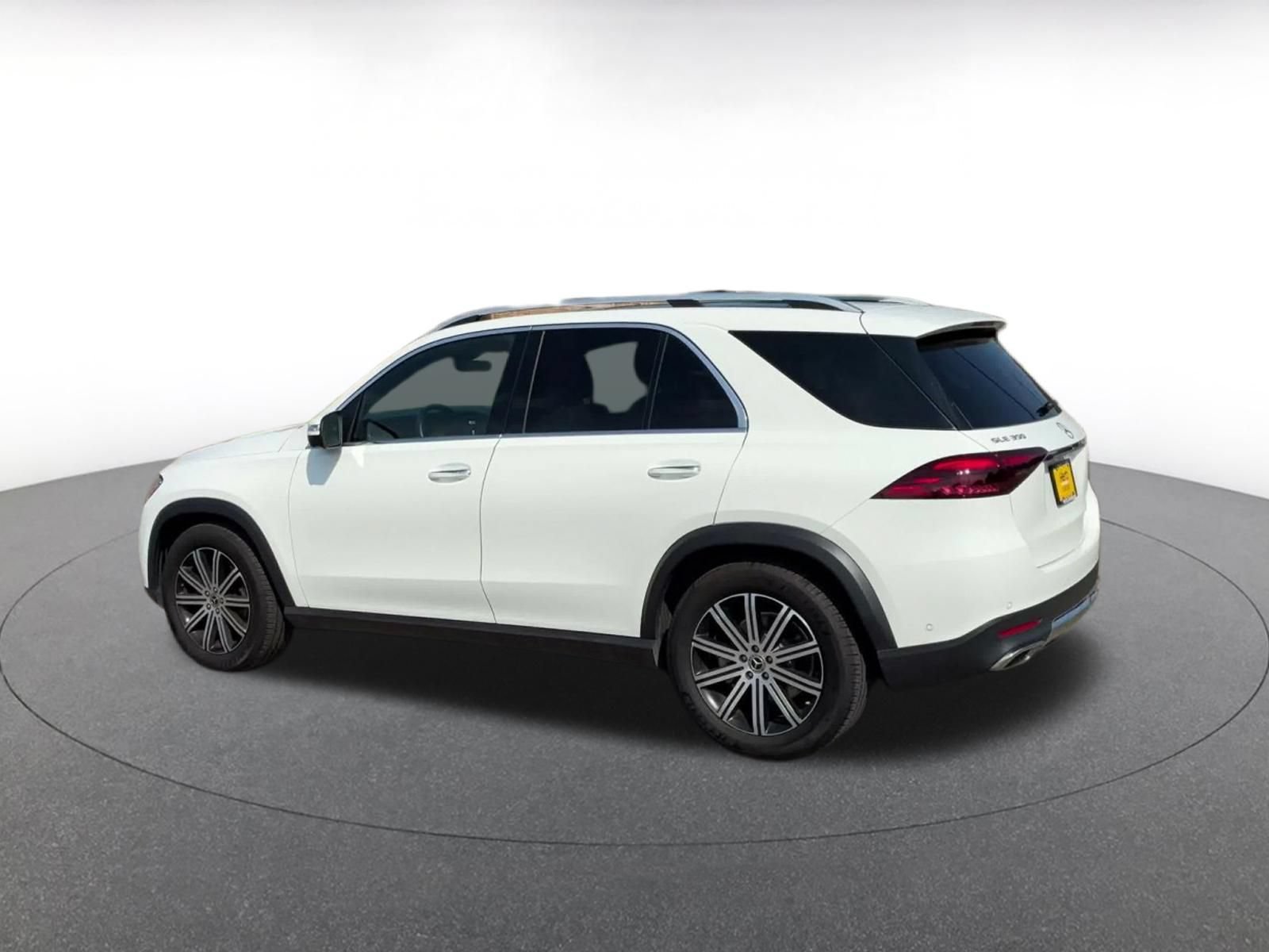 Used 2026 Mercedes-Benz GLE 350 4MATIC image 9