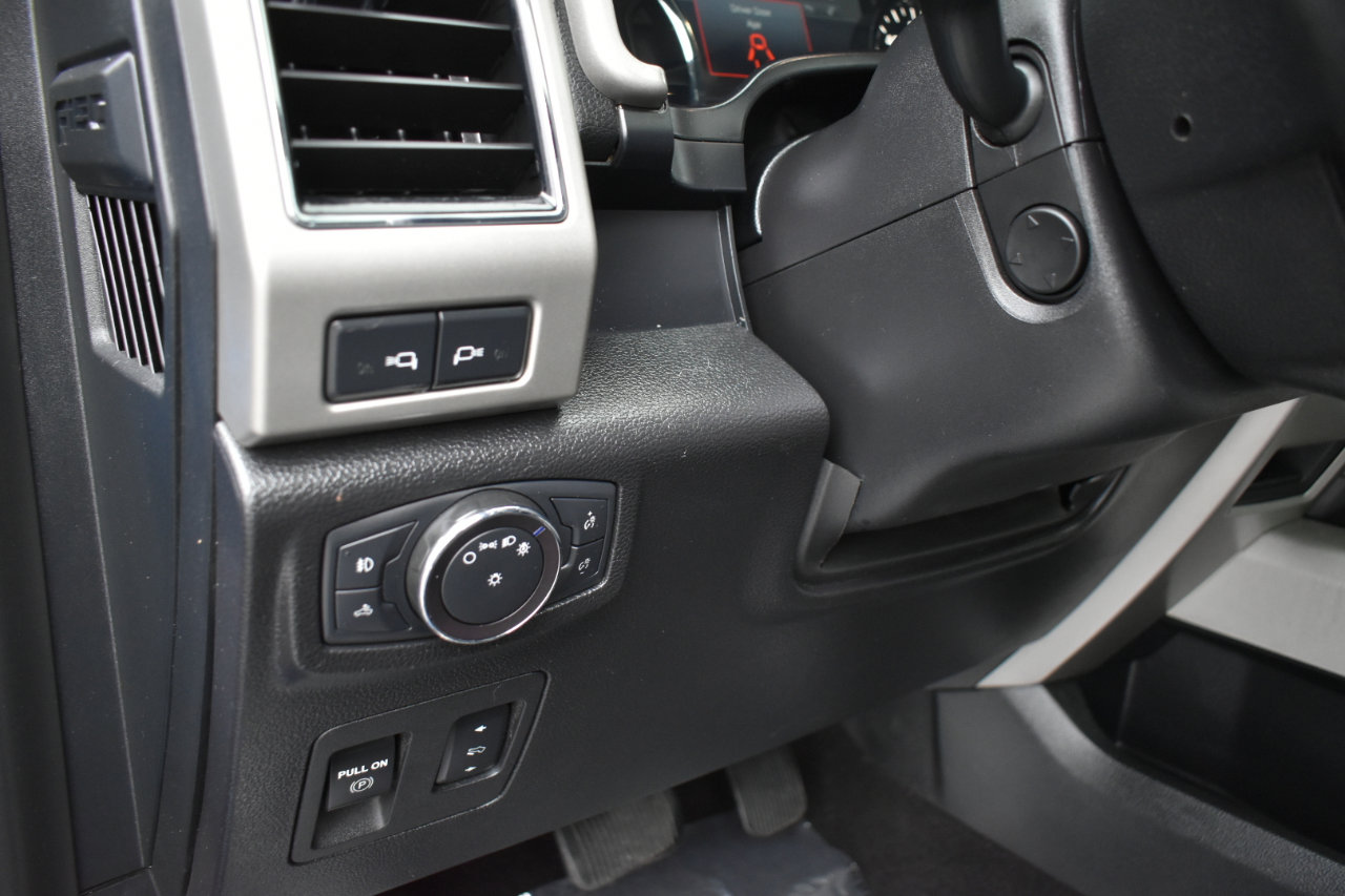 Used 2019 Ford F150 Lariat w/ Equipment Group 502A Luxury image 42