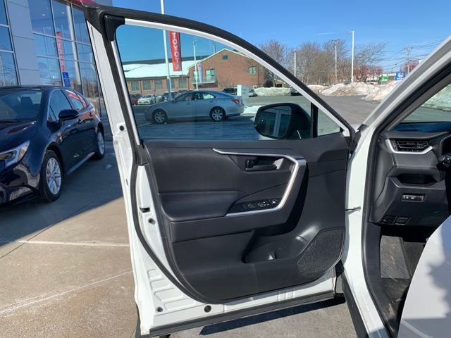 Used 2024 Toyota RAV4 LE image 12