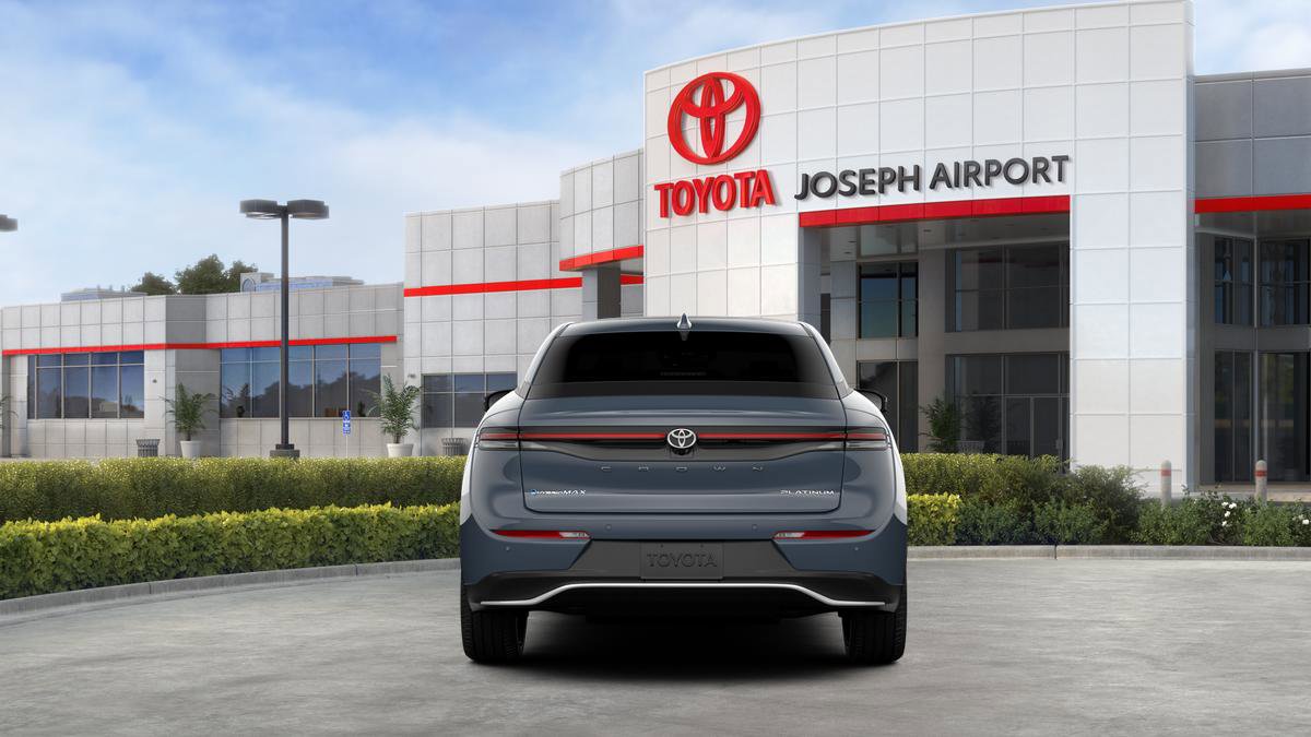 New 2026 Toyota Crown Platinum image 34