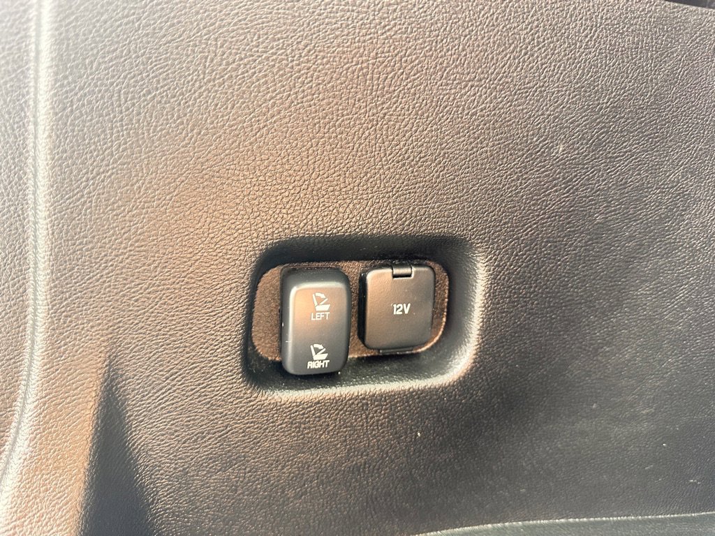 Used 2024 Ford Edge SEL image 9