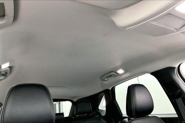 Used 2024 Ford Escape Platinum AWD/4WD image 29