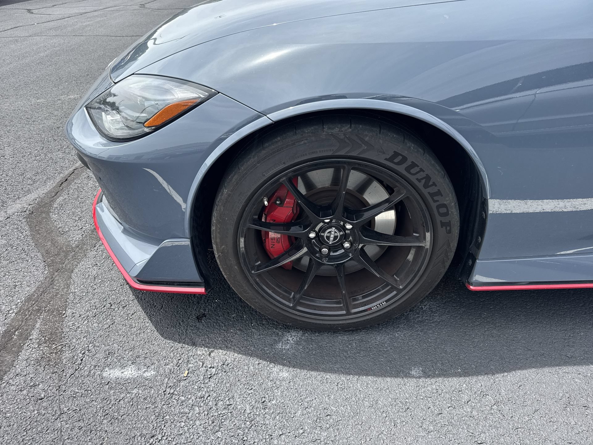 Used 2024 Nissan Z NISMO w/ Floor Mat Package RWD image 2