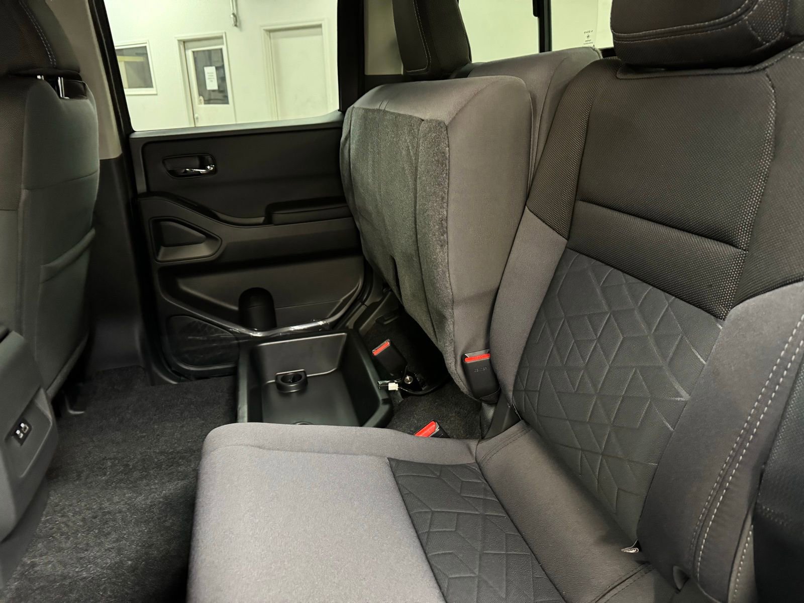 New 2026 Nissan Frontier SV image 25