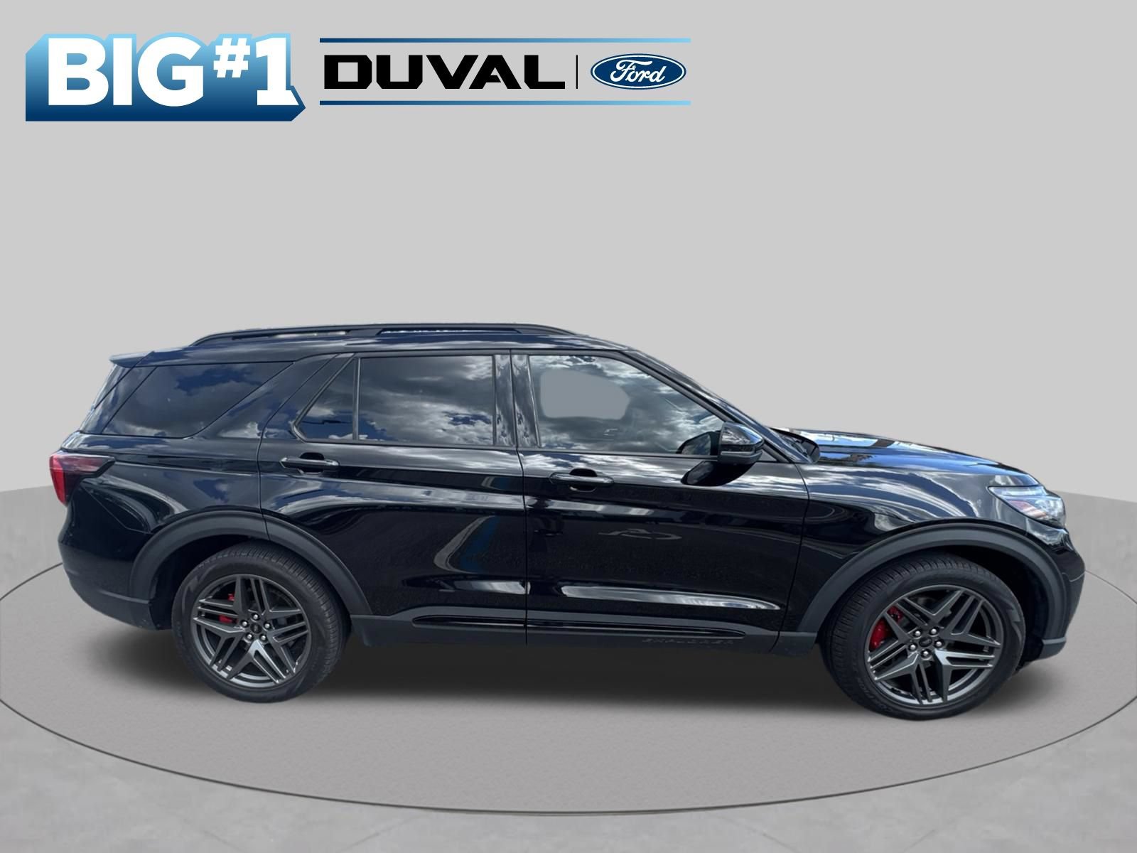 Used 2025 Ford Explorer ST w/ Sun And Sound Package RWD image 8