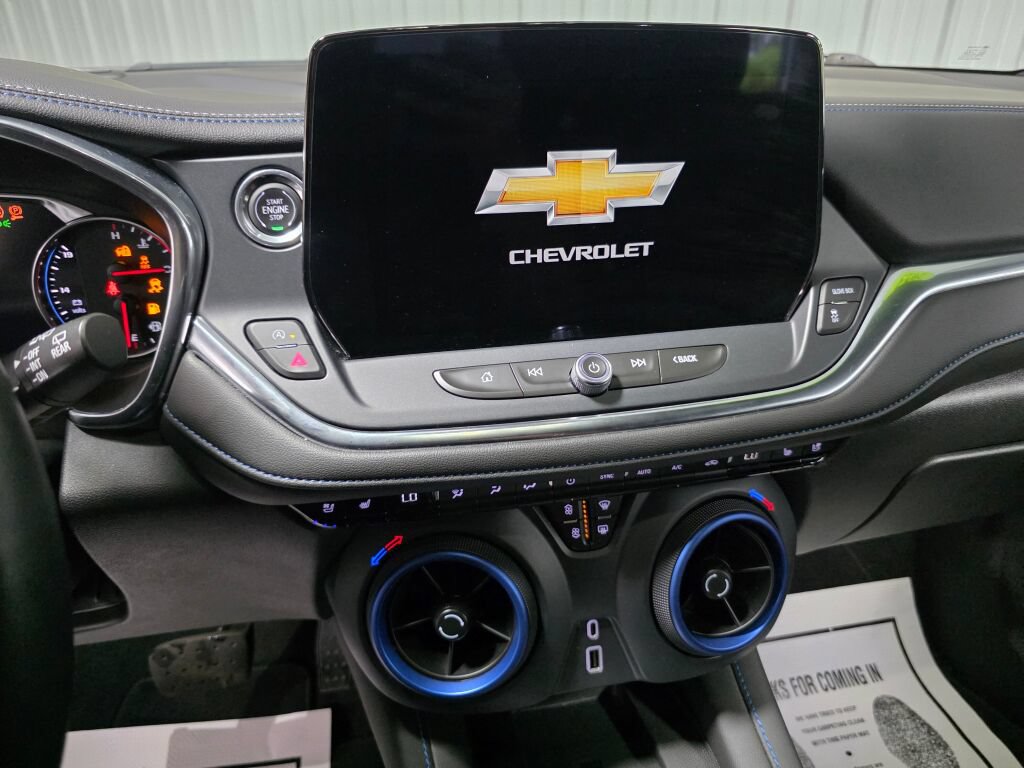 Used 2023 Chevrolet Blazer RS w/ Enhanced Convenience Package AWD/4WD image 12