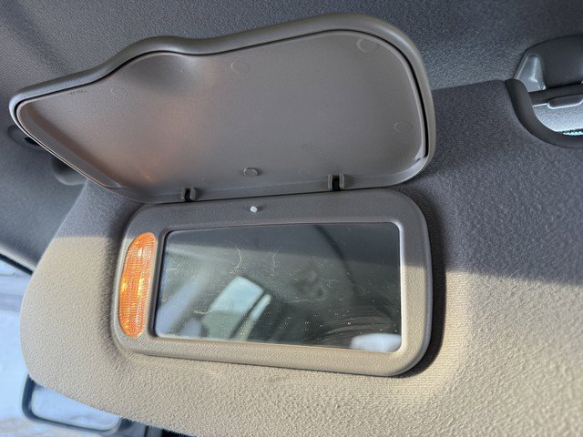 Used 2006 Chrysler Pacifica Touring FWD image 38