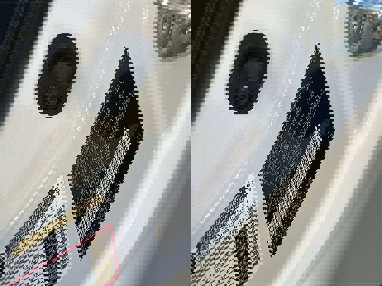 Used 2024 Toyota Highlander Limited image 30