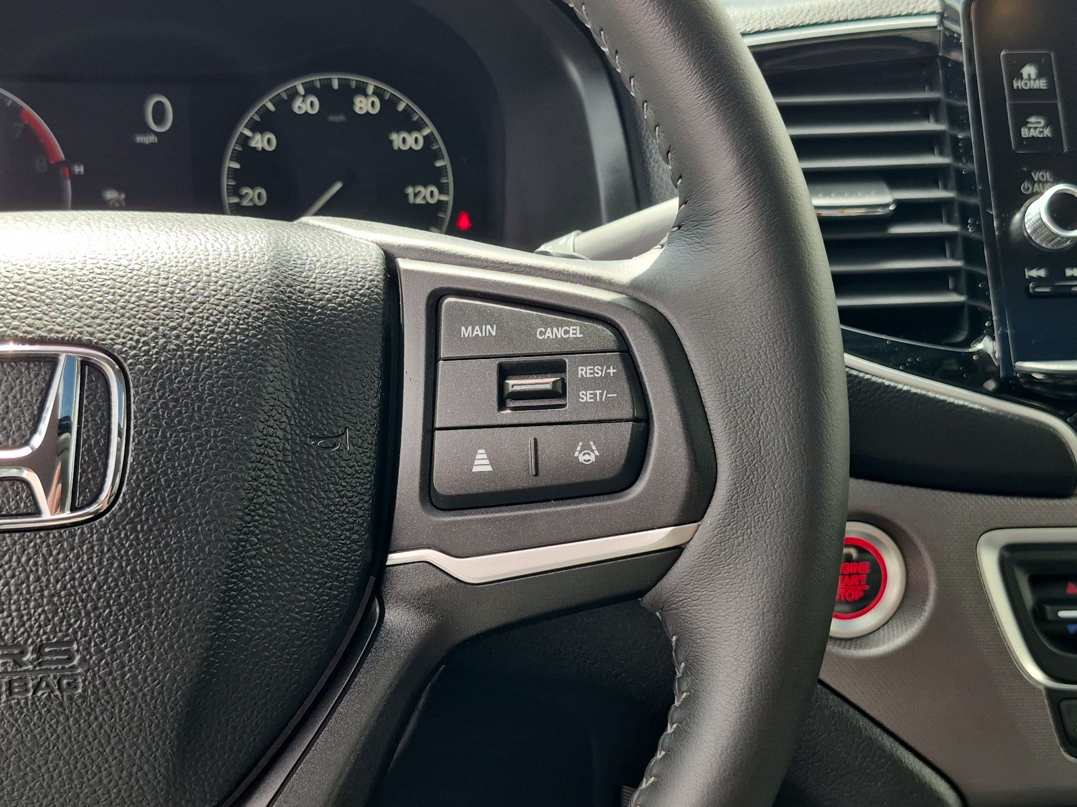 Certified 2025 Honda Ridgeline RTL image 21