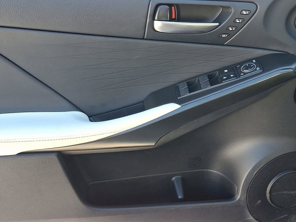 Used 2025 Lexus IS 350 F Sport w/ Navigation Package image 13