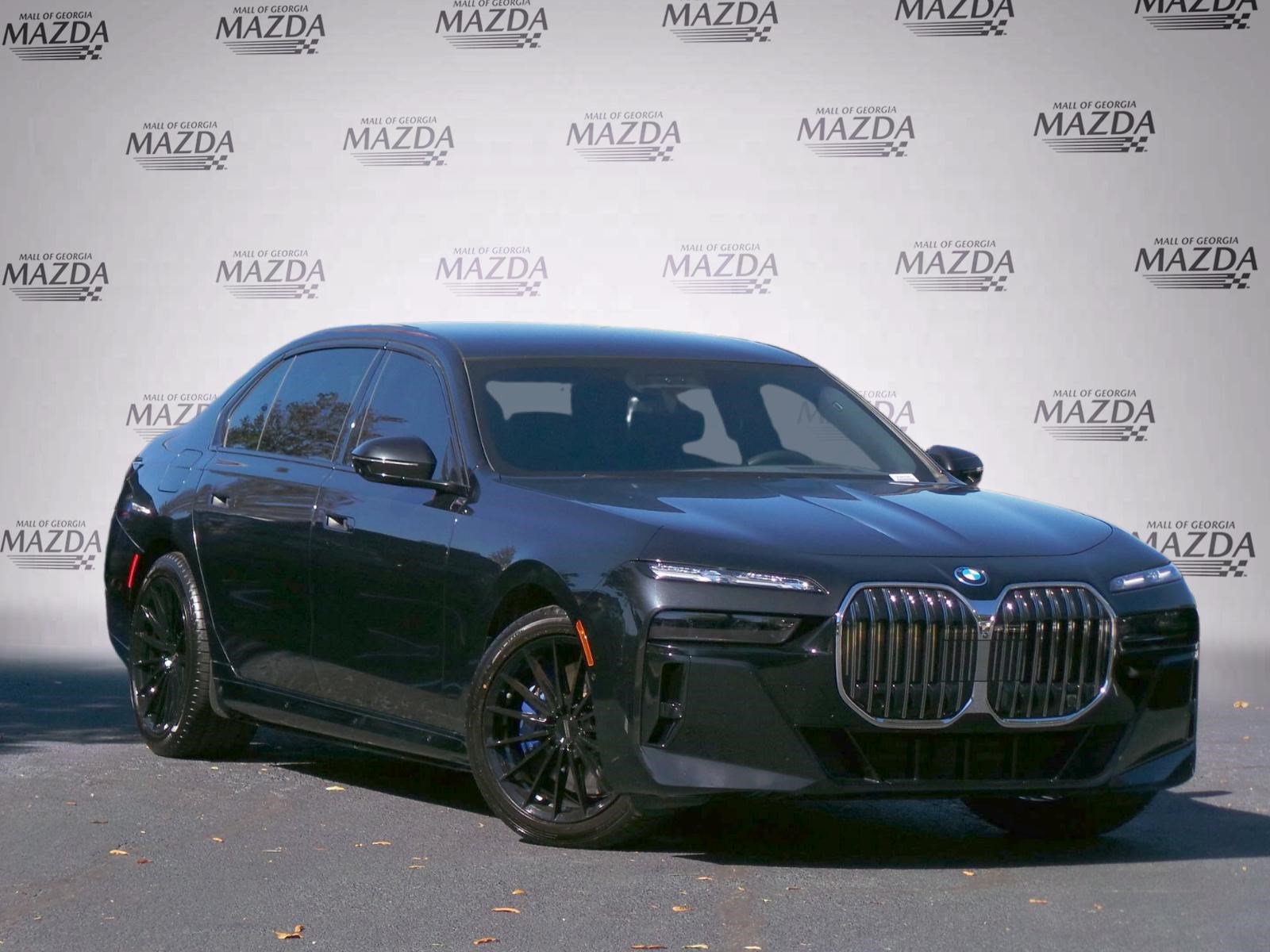 Used 2024 BMW 750e xDrive w/ Executive Package AWD/4WD image 2