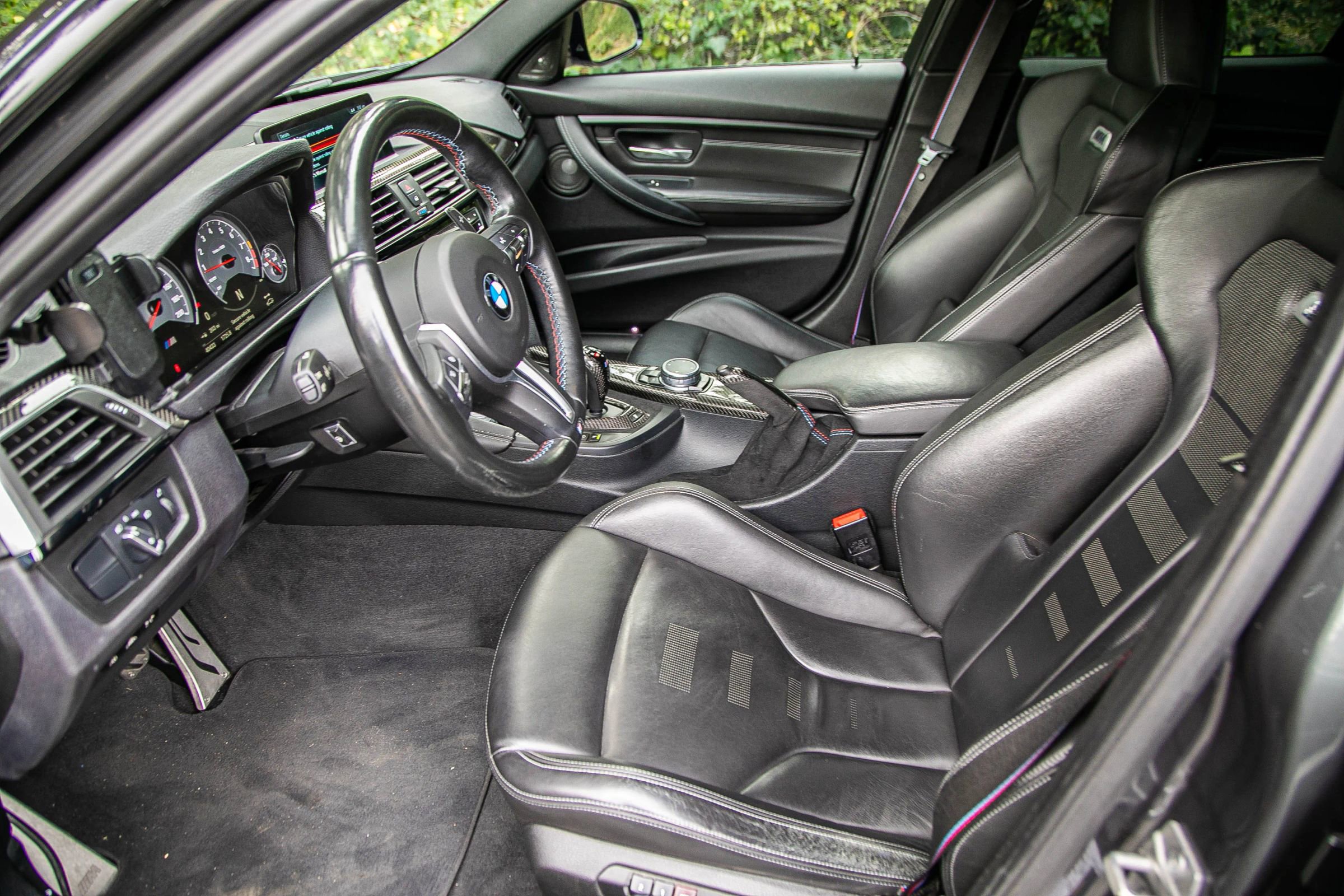 Used 2017 BMW M3 RWD image 26