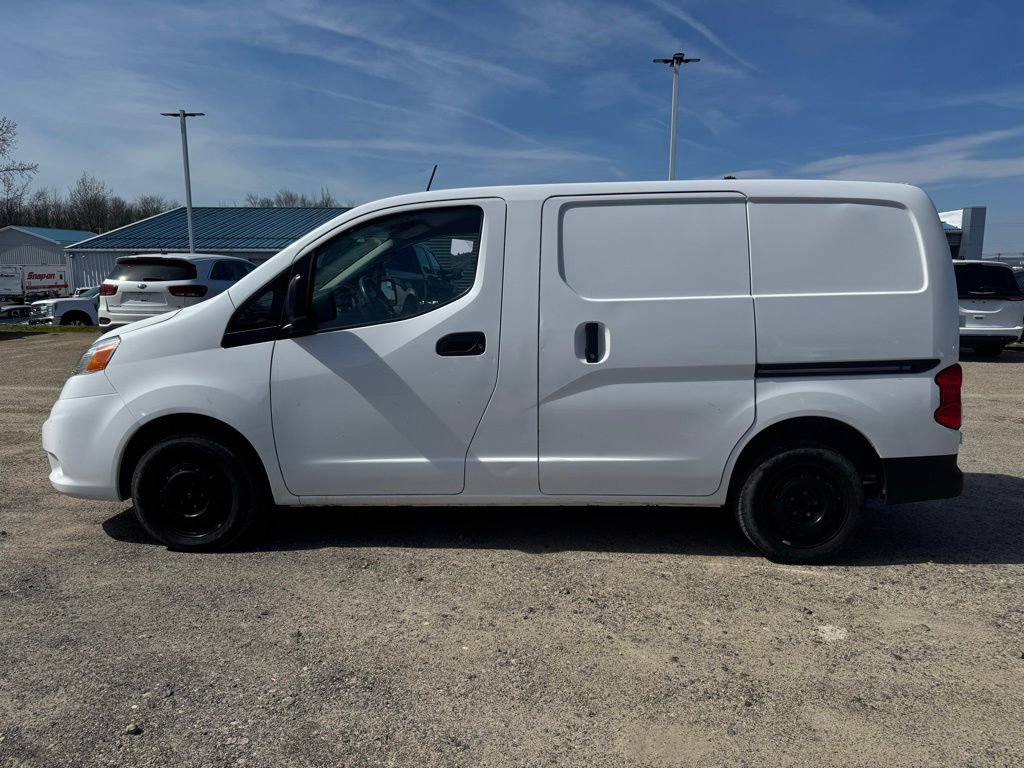 Used 2020 Nissan NV200 S image 2