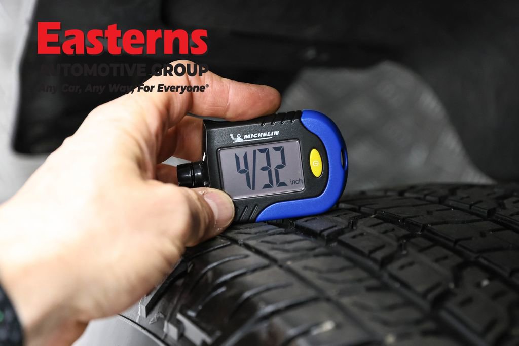 Used 2023 Chevrolet Colorado W/T image 23