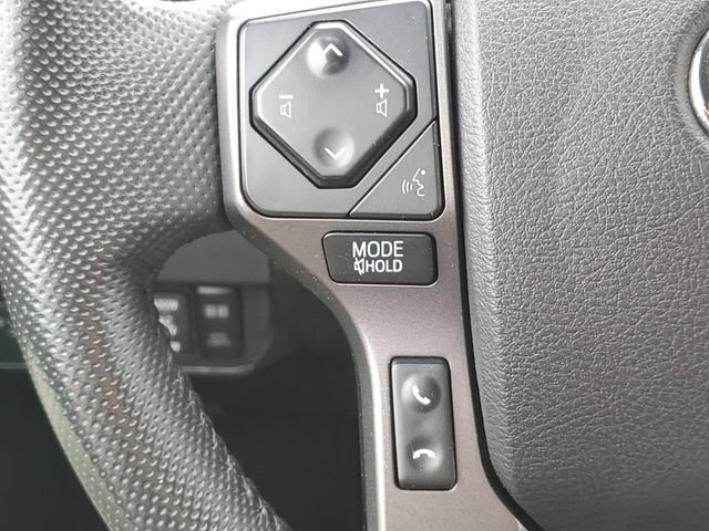 Used 2020 Toyota Tacoma TRD Off-Road w/ Technology Package AWD/4WD image 24