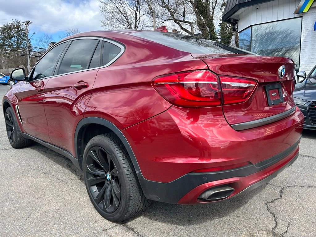 Used 2018 BMW X6 sDrive35i RWD image 4