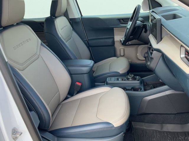 New 2025 Ford Maverick Lariat w/ 4K Tow Package image 16
