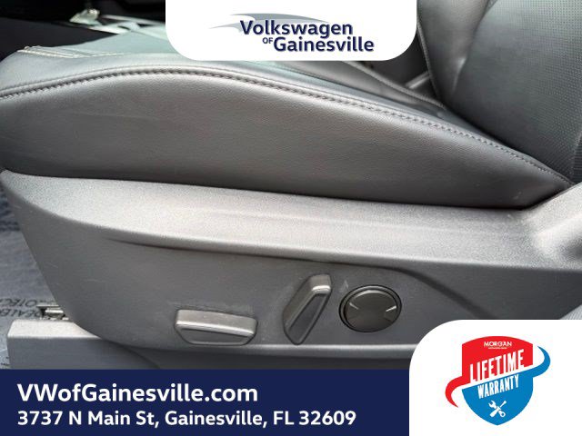 Used 2024 Ford Mustang Mach-E Premium AWD/4WD image 18