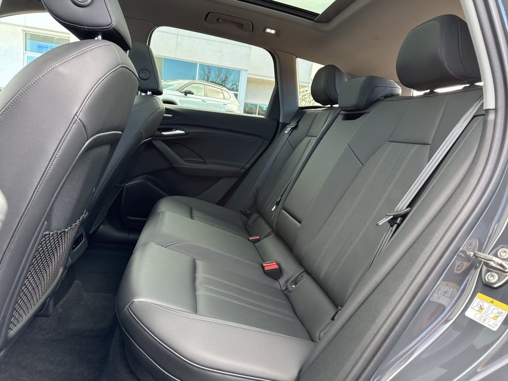 Used 2025 Audi Q6 e-tron Premium Plus w/ Premium Plus image 24