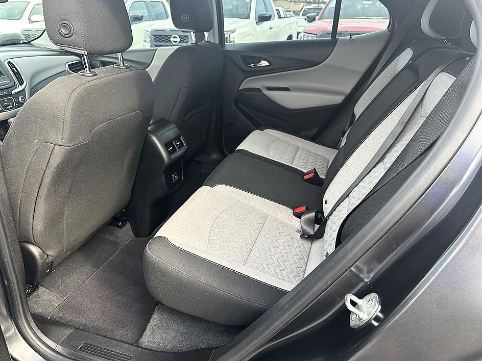 Used 2022 Chevrolet Equinox LS image 14