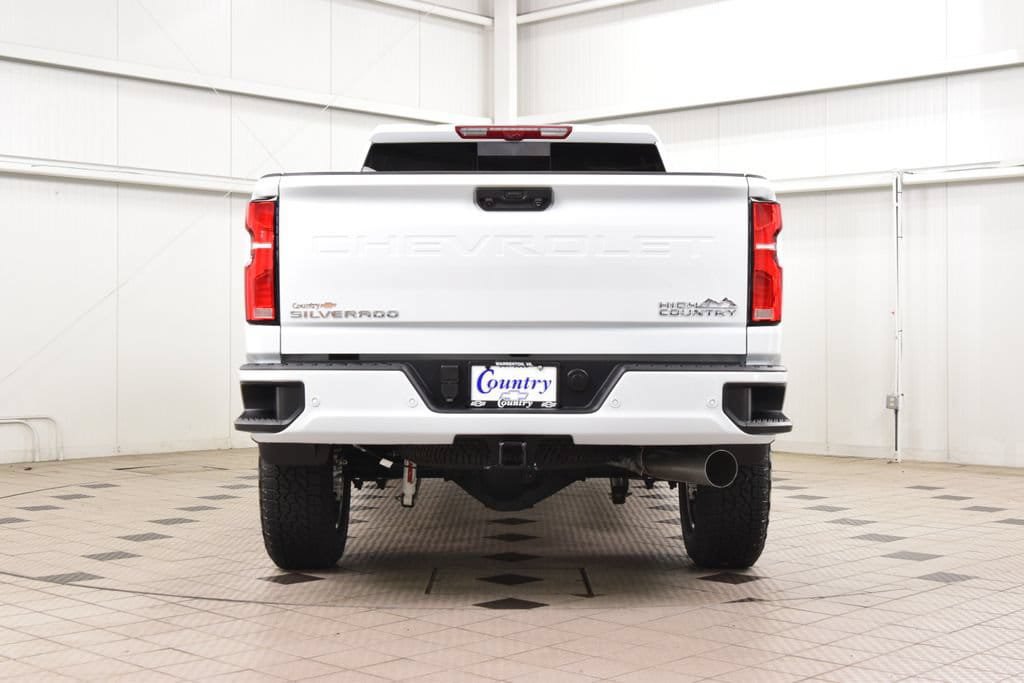 New 2026 Chevrolet Silverado 2500 High Country w/ High Country Premium Package AWD/4WD image 7