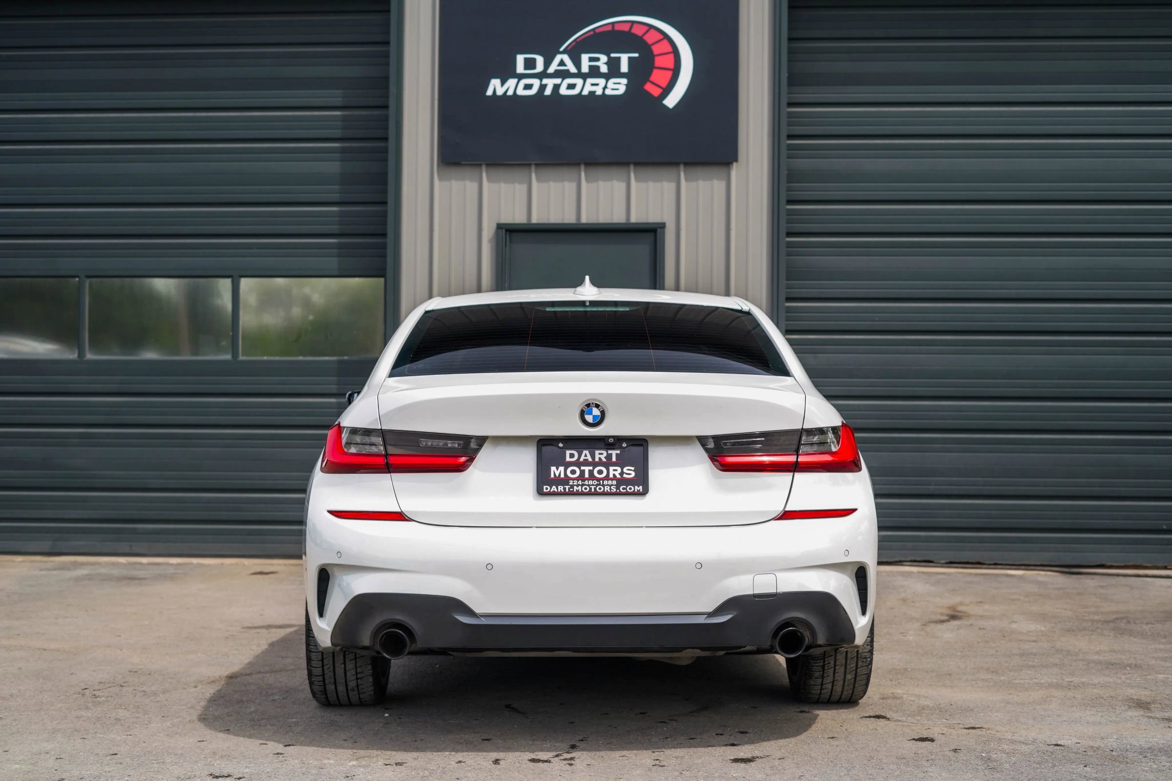Used 2020 BMW 330i xDrive Sedan w/ M Sport Package AWD/4WD image 6