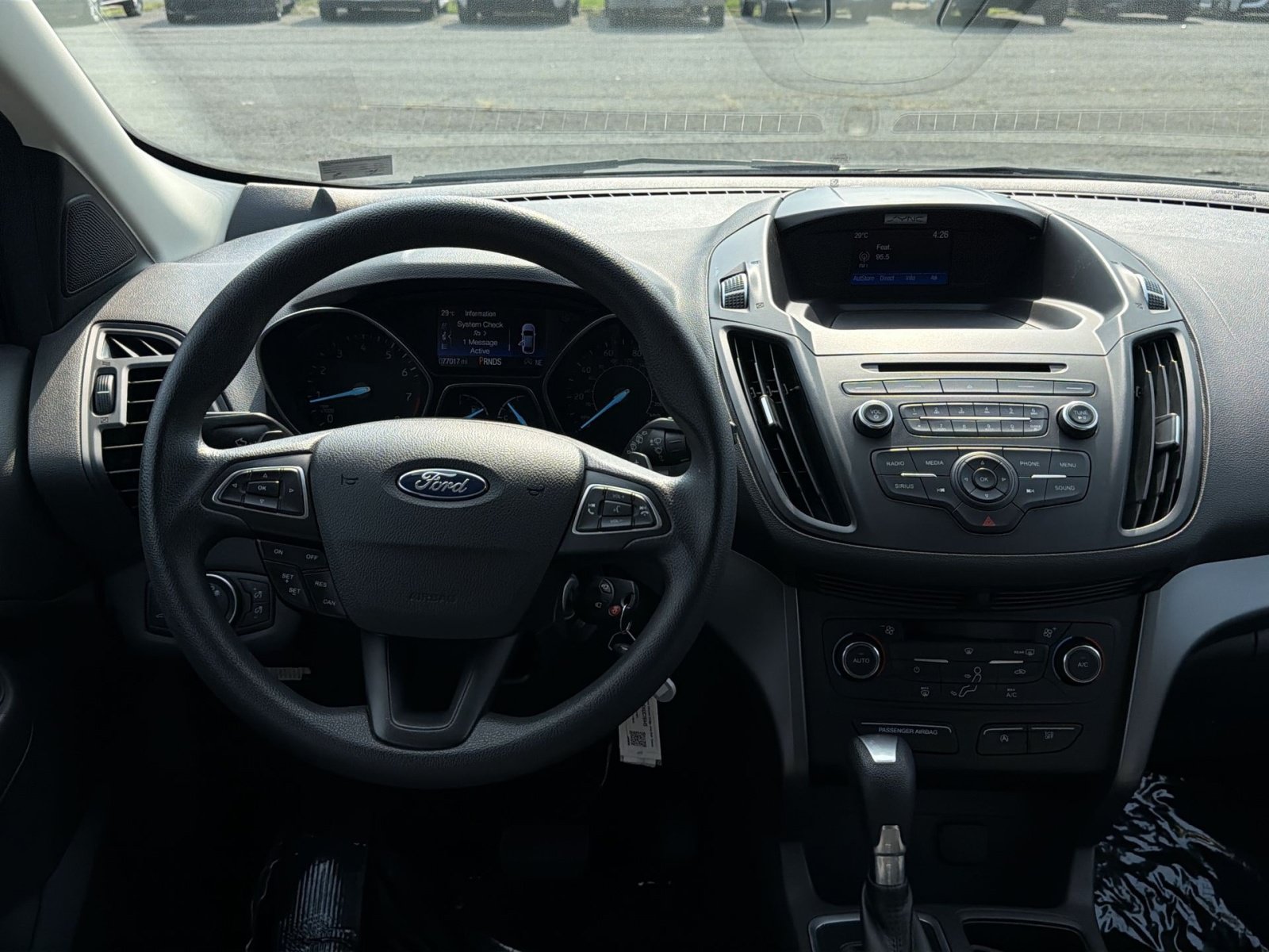 Used 2017 Ford Escape SE FWD image 16