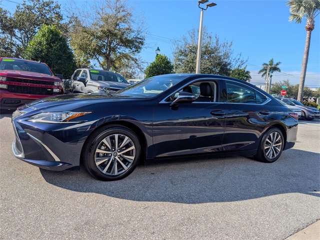 Used 2021 Lexus ES 350 w/ Premium Package image 3