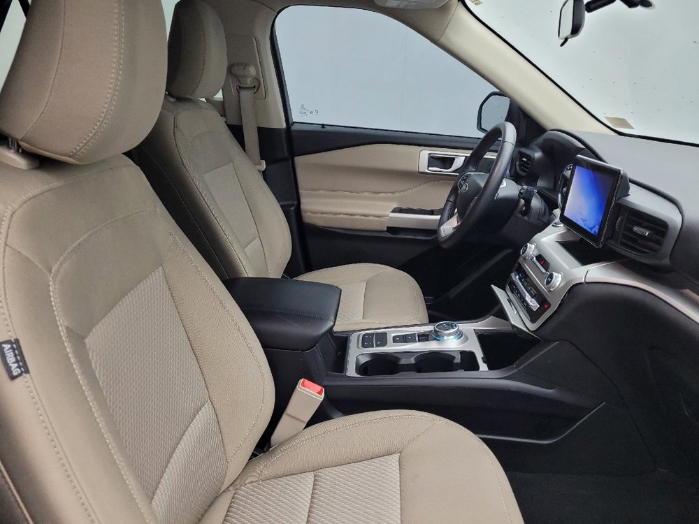 Used 2022 Ford Explorer XLT RWD image 21