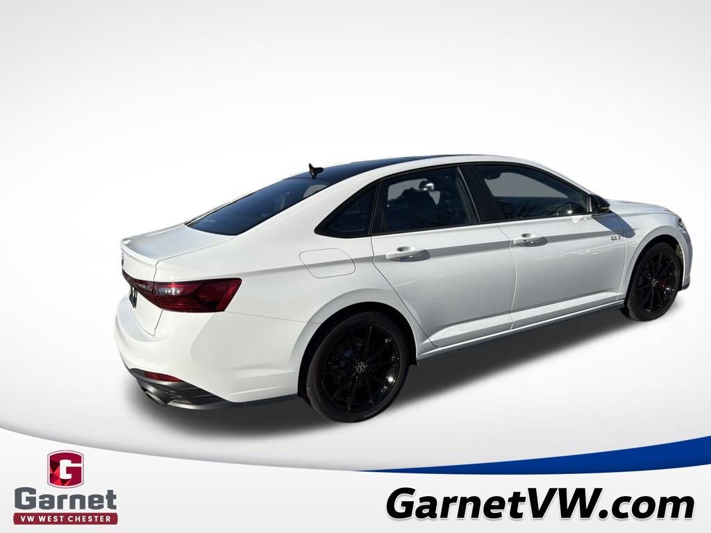 Certified 2025 Volkswagen Jetta GLI Autobahn w/ GLI Black Package image 5