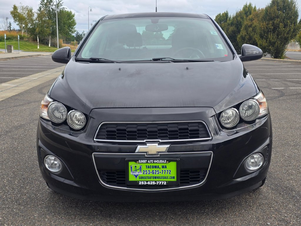 Used 2014 Chevrolet Sonic LT w/ Wheels and Fog Lamp Package FWD image 8