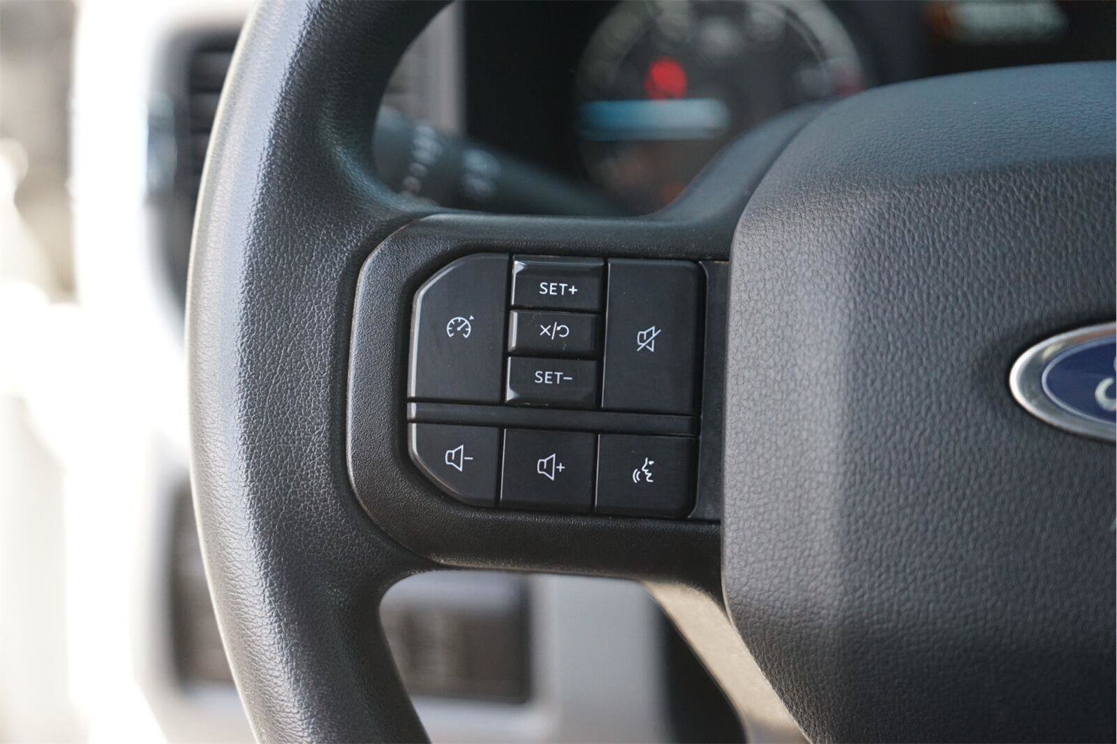 Used 2023 Ford F350 XLT w/ 360-Degree Camera Package AWD/4WD image 22