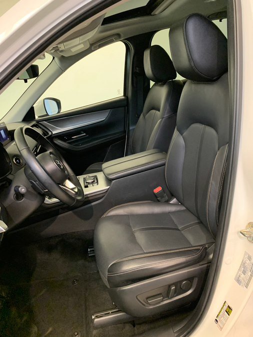 Used 2024 MAZDA CX-90 Plug-In Hybrid w/ Preferred image 16